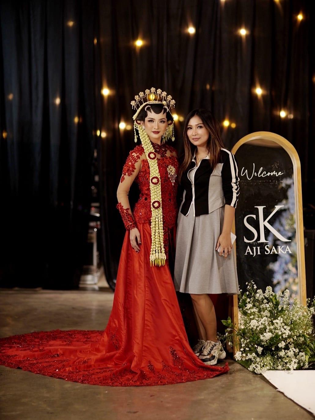 Sekarkedhaton MUA Team
